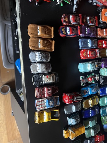 Disney pixar cars lot - disney,