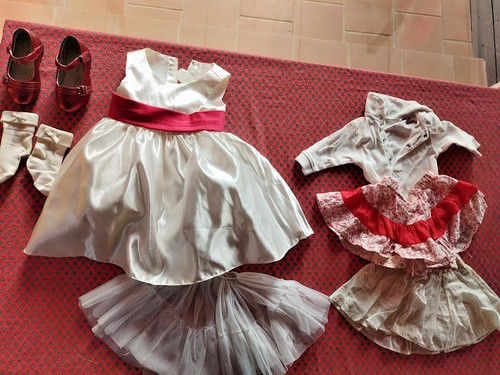 Poupée lot vêtements - lot,