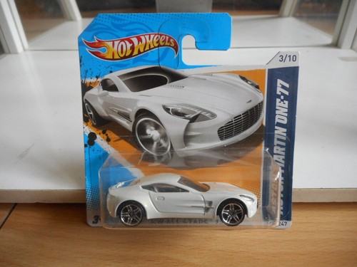 Hotwheels aston martin - hotwheels,