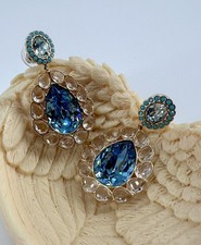 Boucles d'oreilles Swarovski goutte bleue et cristaux transparents