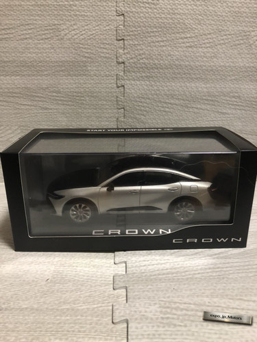 Toyota crown crossover - toyota, modèle