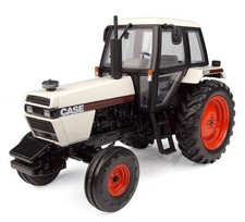 UNIVERSAL HOBBIES - Tracteur