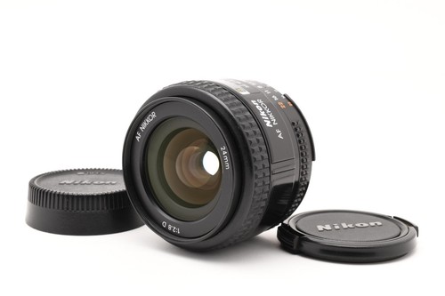 Objectif grand angle nikon - angle,