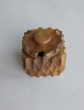 Pot à moutarde en bois