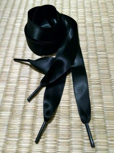 Lacets soie satin 140 noir - satin, cm