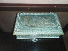 ANCIENNE BOITE BRONZE MAX LE
