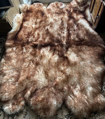 Tapis peau mouton - mouton, de