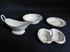 LOT 4 ÉLÉMENTS DE DINETTE ANCIENNE EN TÔLE ÉMAILLÉE DÉCOR ART NOUVEAU CIRCA 1900