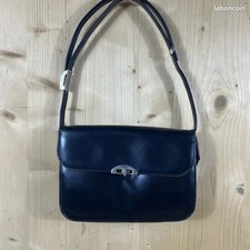 Sac à main en cuir noir