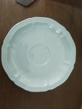 6 Soucoupes  Manoir de