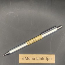 Ensemble de stylos mécaniques