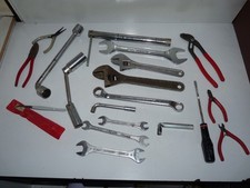 lot 19 outils facom clé pince