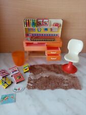 OFFICE LIBRARY PIANO + CHAIR + DOLL ACCESSORIES BARBIE 1990 + carpet