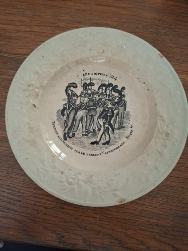 Assiette ancienne - assiette,