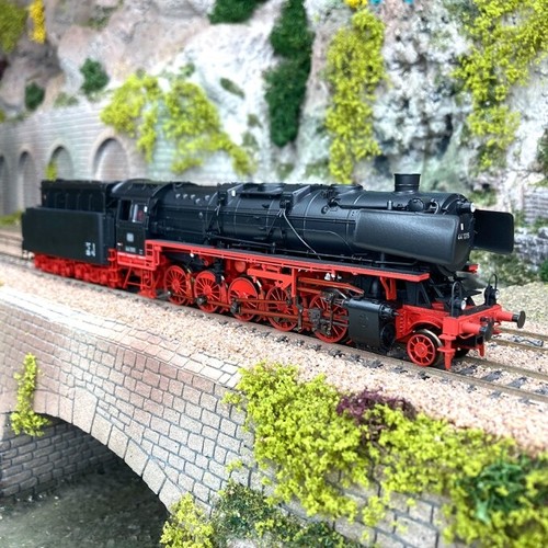 Locomotive vapeur 1315 - br, 44