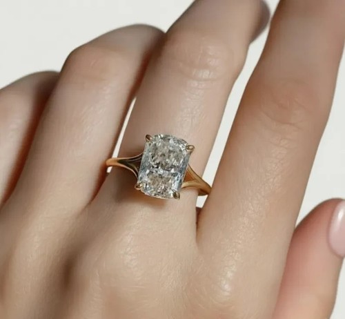 Bague diamant taille coussin