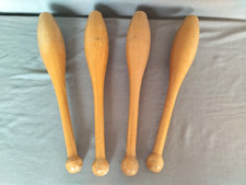 4 MASSUES QUILLES DE JONGLAGE