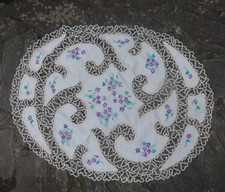 Tea tablecloth in richelieu embroidery, net and classic embroidery by VIOLET 74cm