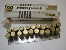 BOITE DE 19 AIMANTS EN LAITON