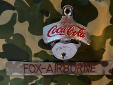 DECAPSULEUR MURAL COCA COLA DE