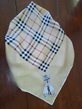 Foulard Burberry vintage carré, pure soie 29'' x 29'', beige classique