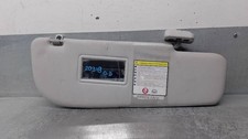 735498704 pare-soleil droit