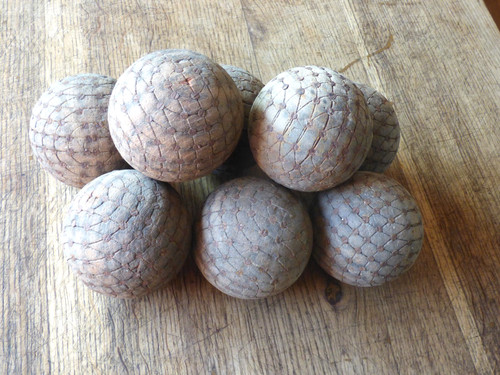 Paires boules de - 4,