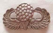INSIGNE BREVET PARACHUTISTE