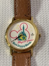 Lorus Walt Disney World Watch 20 Magical Years Cinderella Castle Quartz 