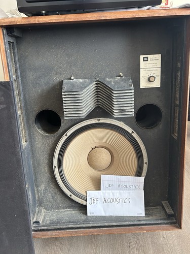 Jbl l200 pair - flat, rate