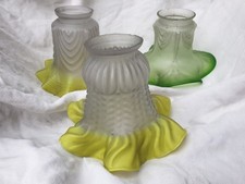 LOT DE 3 TULIPES ANCIENNES