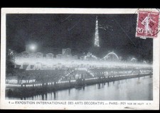 PARIS / EXHIBITION OF DECORATIVE ARTS / EIFFEL TOWER illuminated Citroen in 1925
