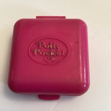 Polly Pocket - polly world -