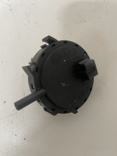 Whirlpool pressostat pour lave - pour,