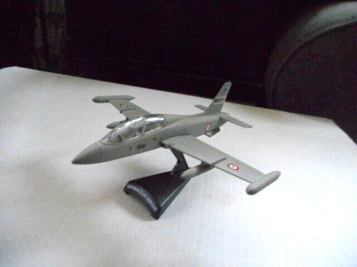 Militaire avion aermacchi - militaire,