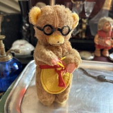 ANTIQUE CARL BROWN BEAR KNITTER AN 60 AUTOMATON Works