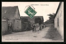 Old postcard Oak-Chenu, exit from school 1914 