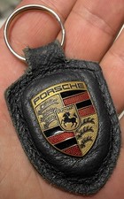 Porsche Authentique Porte Clefs Clés Voiture Cuir et Bronze Émaillé État d Usage