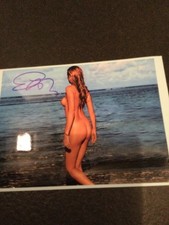 AUTOGRAPHE DE EMMANUELLE BEART