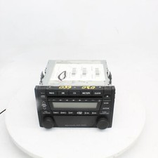 2003 Mazda Protege Radio Part Number - 638-58382 Used