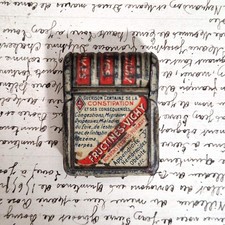 Boîte pyrogène publicitaire