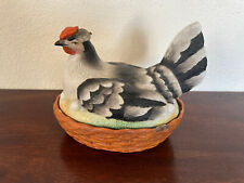 Poule au nid bonbonnière biscuit polychrome