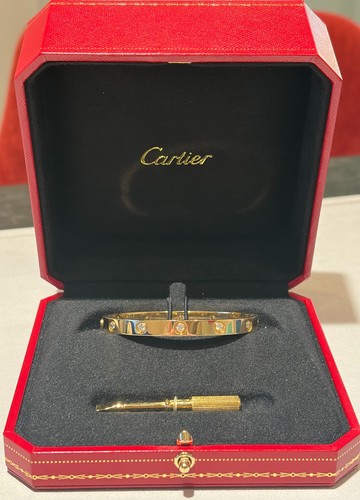Cartier love bracelet size - cartier,