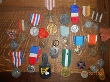 MEDAILLES MILITAIRES DIVERSES