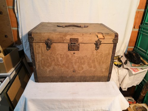 Malle chapeaux ancienne - chapeaux,