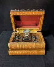 Cave à liqueur en forme de