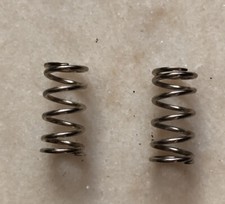 Buggy RC MUGEN SEIKI SPORT 1/8 Servo Saver Springs