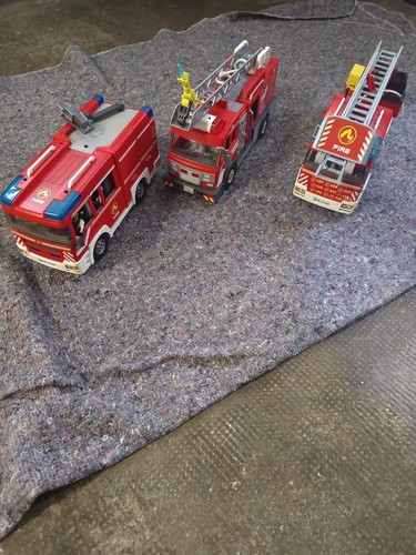 Lot véhicules playmobil - de,