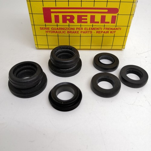 Set caoutchoucs pompe freins - caoutchoucs,