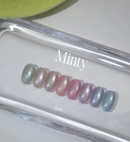 From the nail - from, vernis